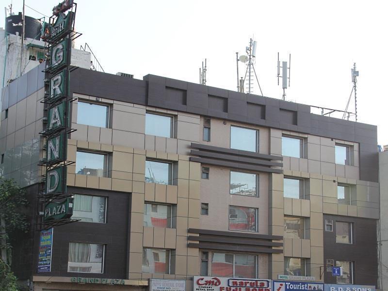 Grand Plaza In Centre - At Railway Station Hotel
